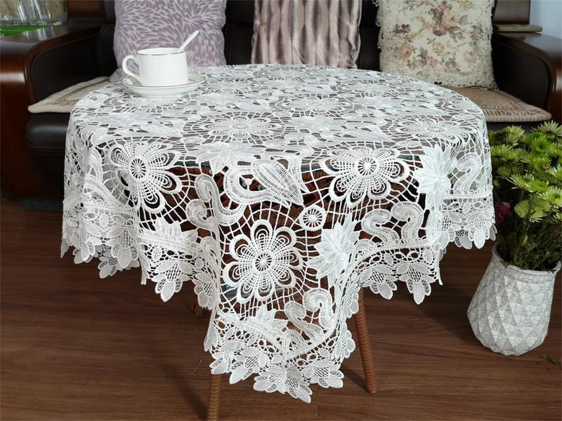 Table Cloth with Full Lace