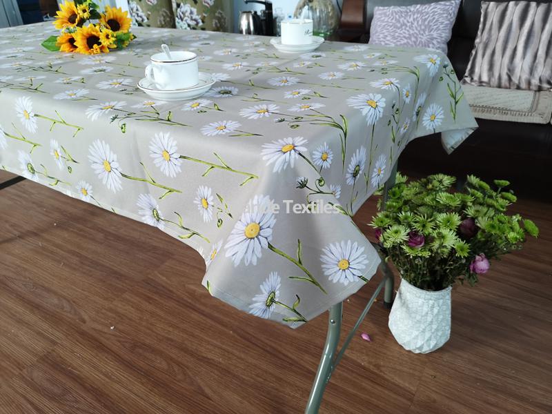 Manufacturer of Digital Printed Tablecloth