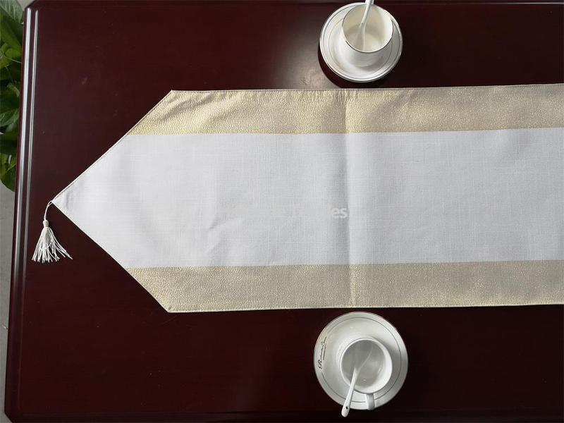 New Christmas table runner